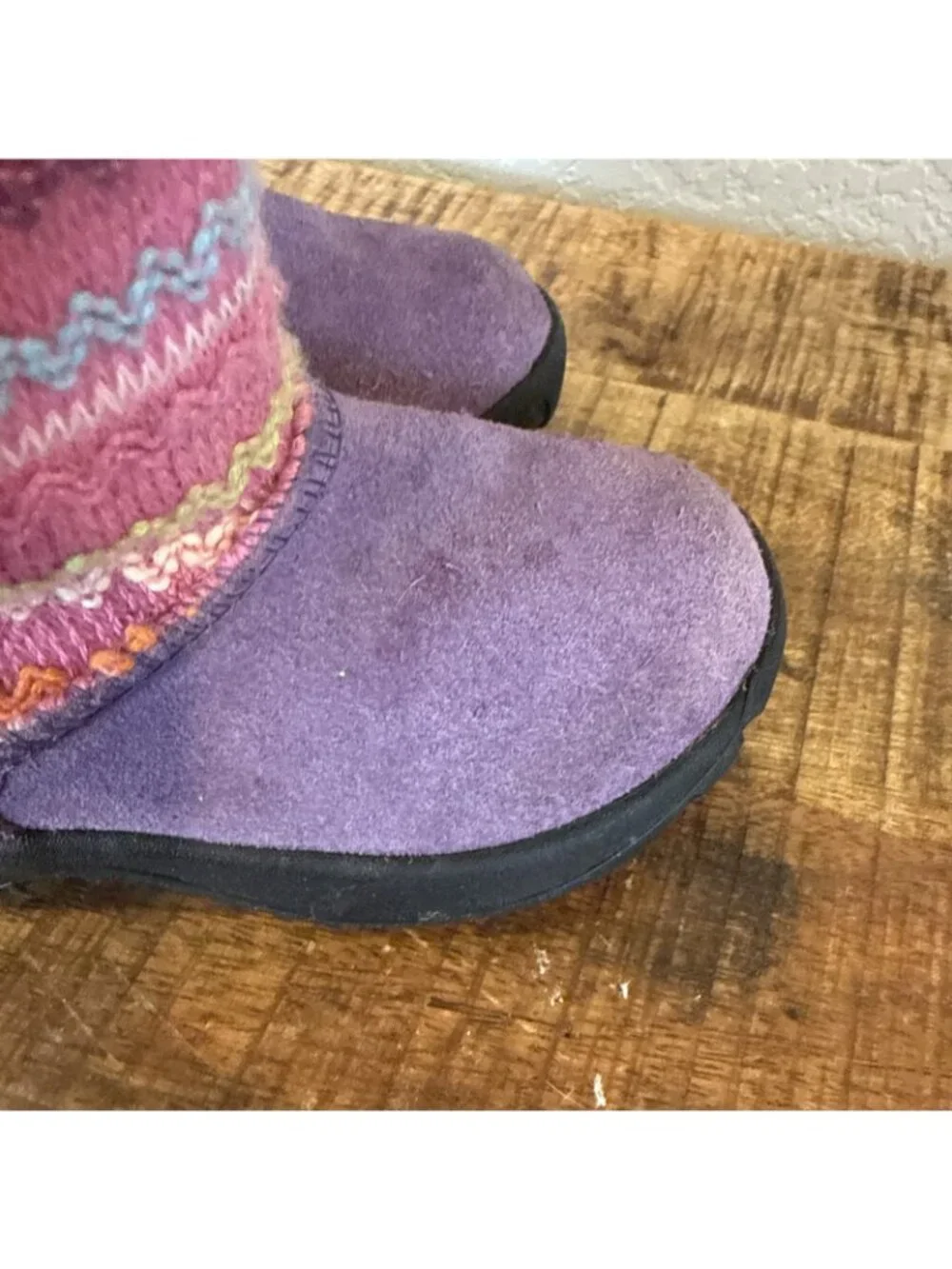 Keen Kids Suede Multi Color Cable Knit Winter Boots Size 10 US Pink Purple Girls